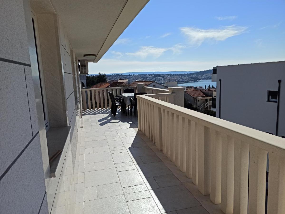 Apartman Beric Трогир Екстериор снимка